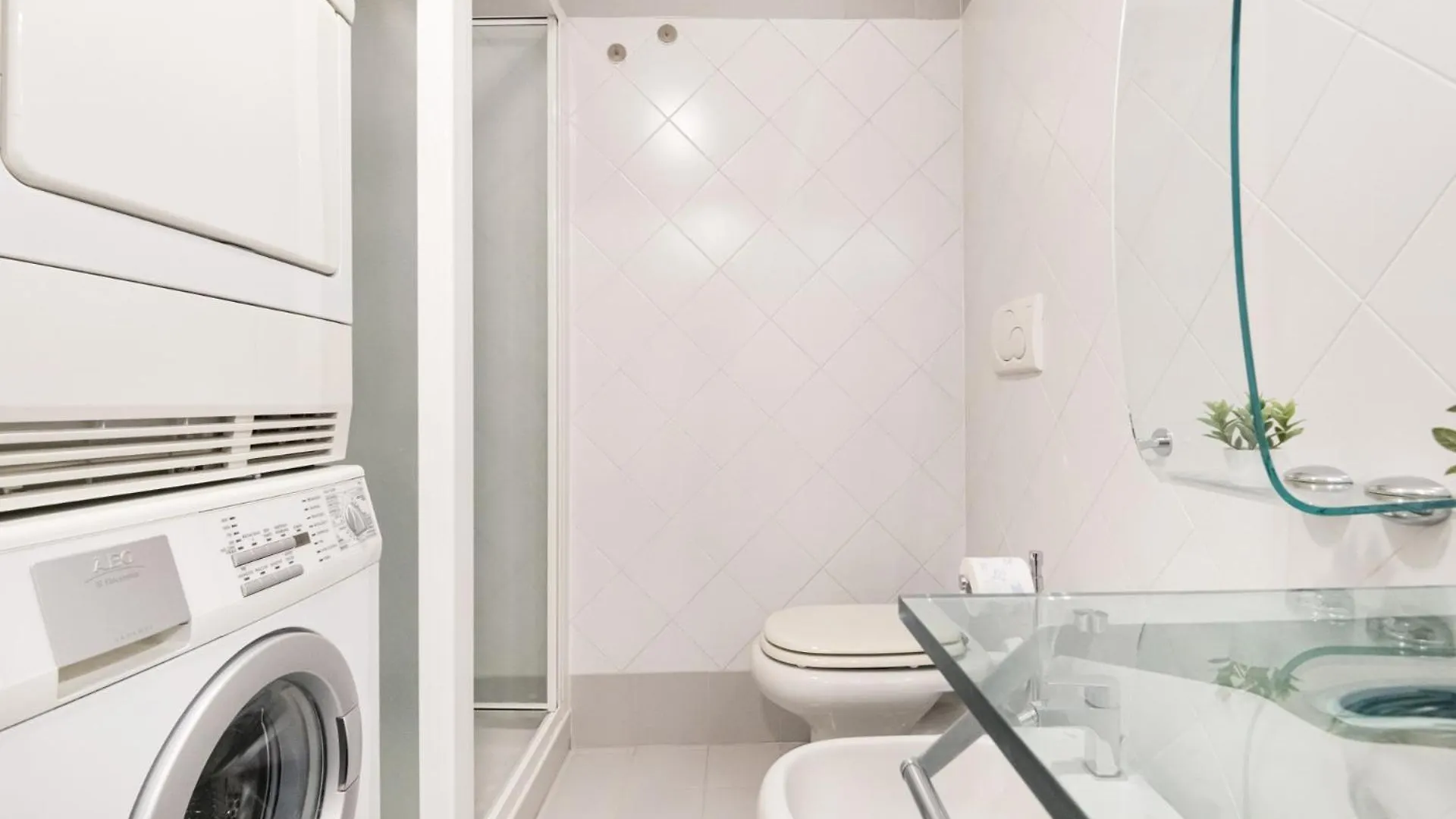 Ferienwohnung Easylife - Monolocale Di Lusso In Brera Mailand 0*,