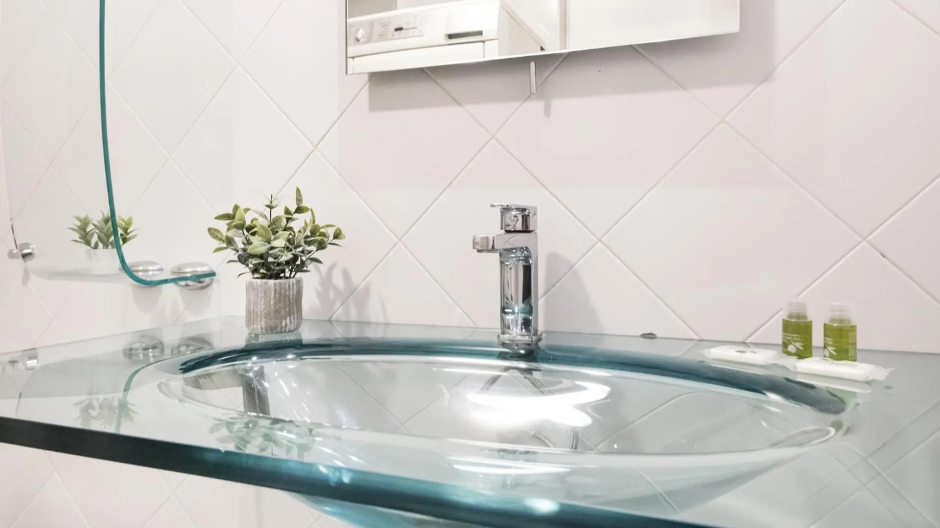 Apartment Ferienwohnung Easylife - Monolocale Di Lusso In Brera Mailand Italien