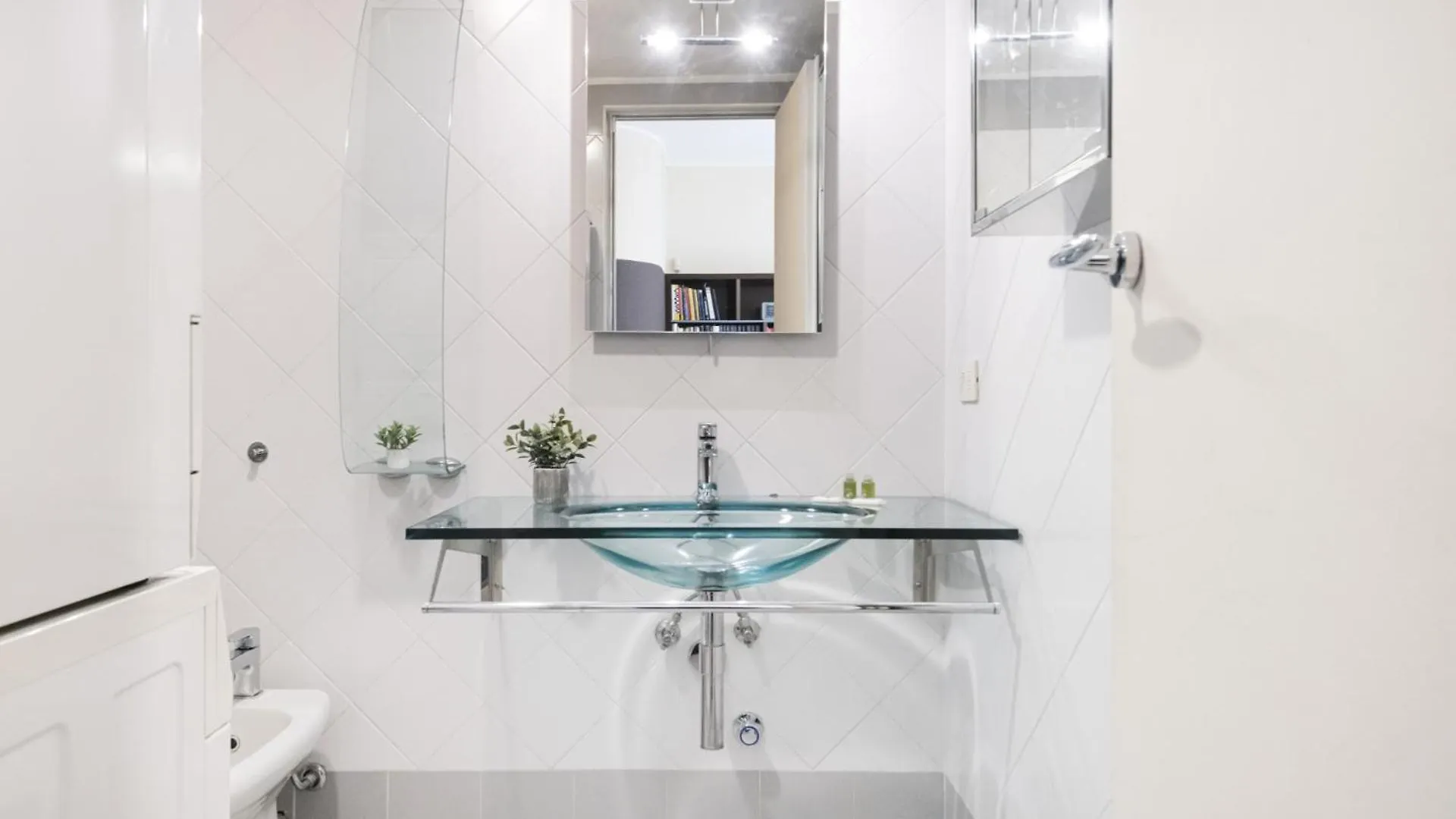 Apartment Ferienwohnung Easylife - Monolocale Di Lusso In Brera Mailand