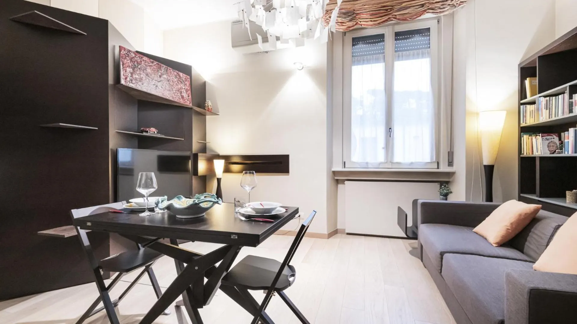 Apartment Ferienwohnung Easylife - Monolocale Di Lusso In Brera Mailand