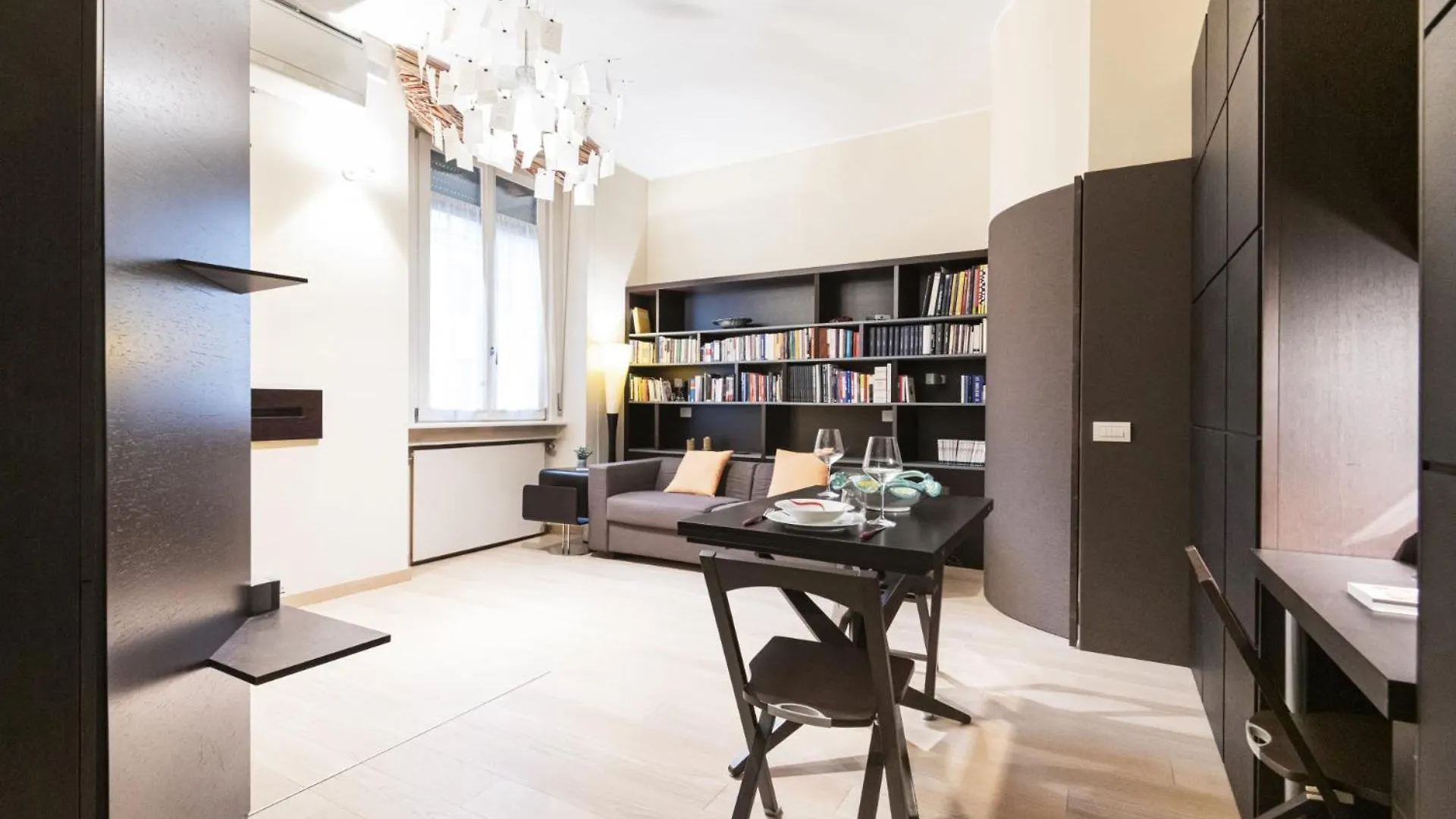 Ferienwohnung Easylife - Monolocale Di Lusso In Brera Mailand