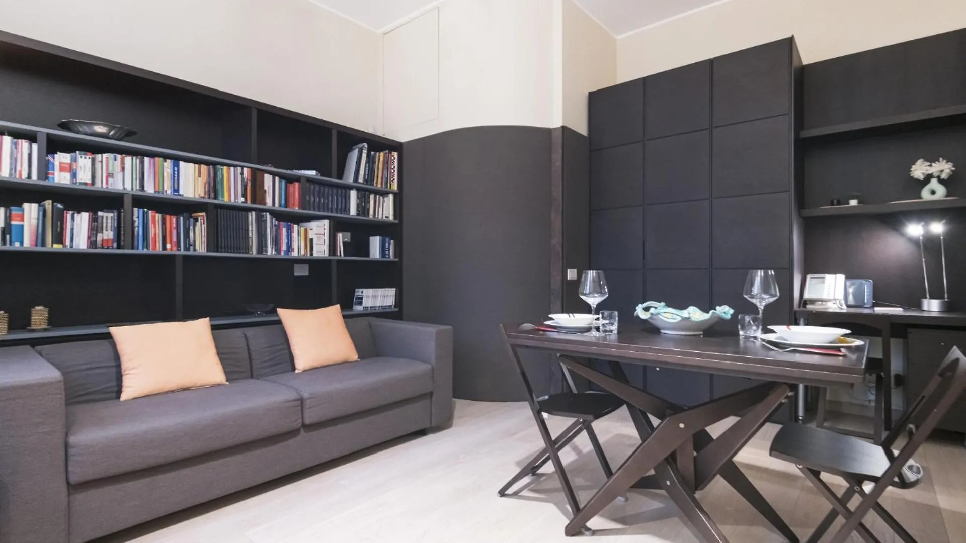Ferienwohnung Easylife - Monolocale Di Lusso In Brera Mailand 0*,  Italien